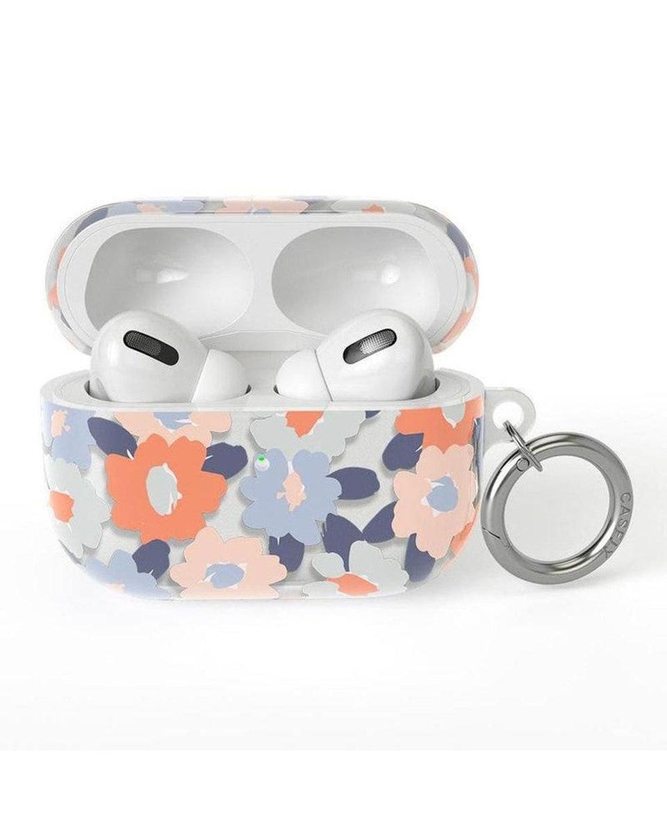 AirPods Pro Case SHOPSTORM_HIDDEN_PRODUCT Casely Club Field of Flowers | Pastel Floral AirPods Pro Case