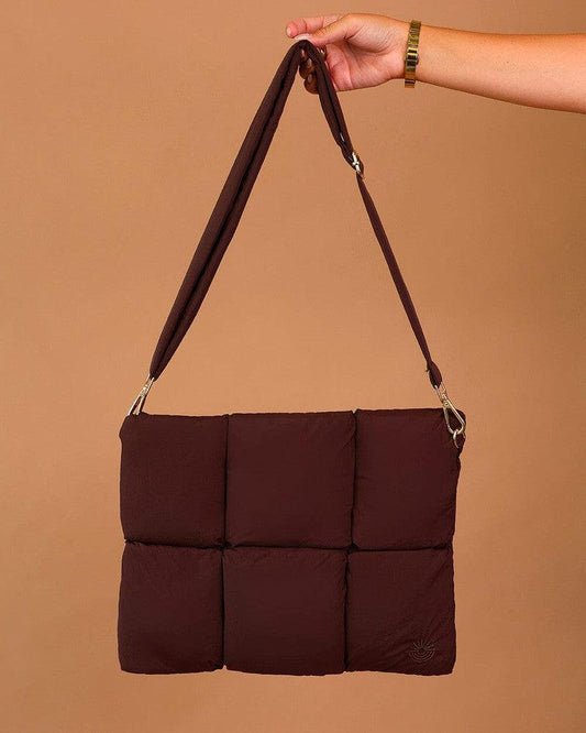 Cloud Carryall | Cocoa Laptop Bag get.casely