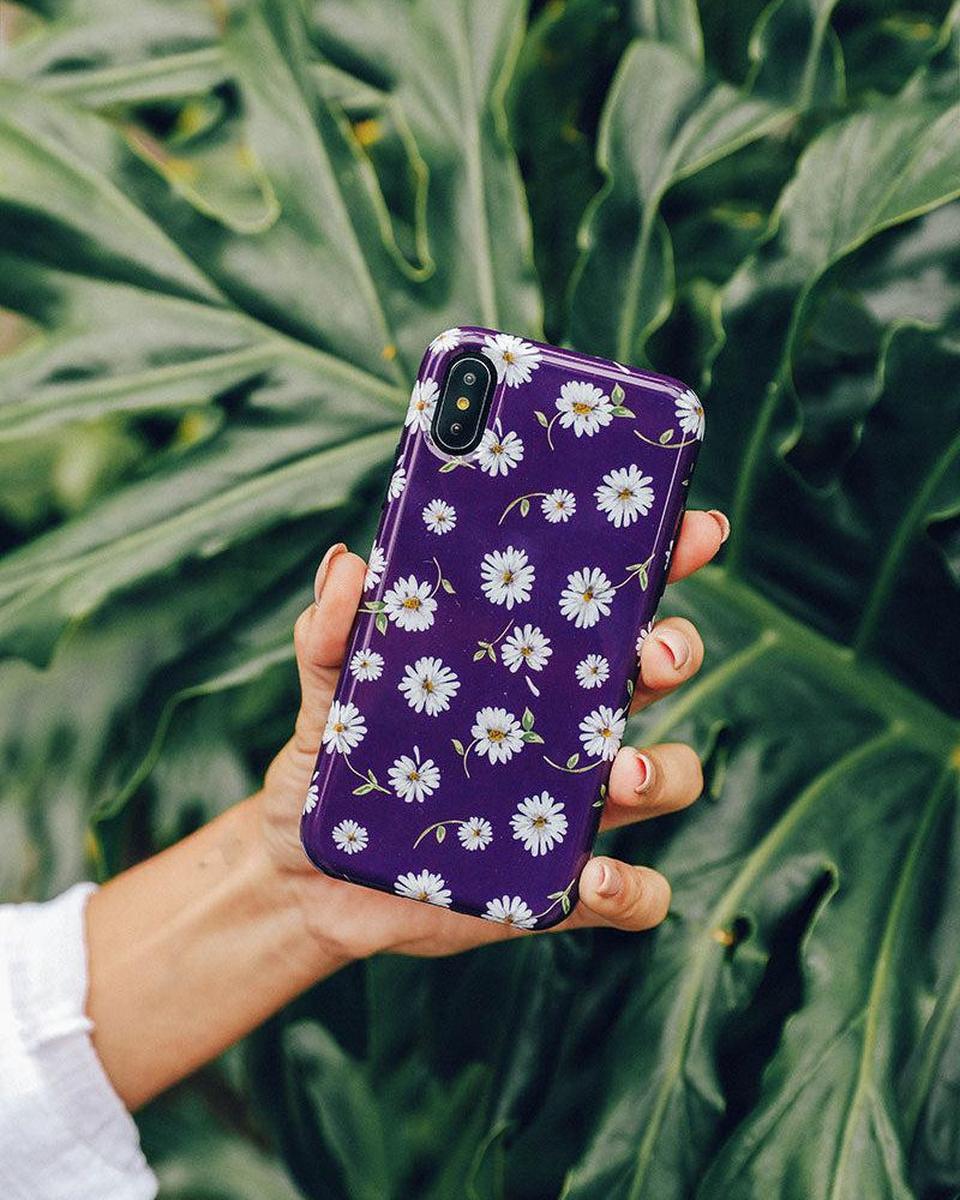 Daisy Daydream | Plum Purple Floral Case iPhone Case get.casely