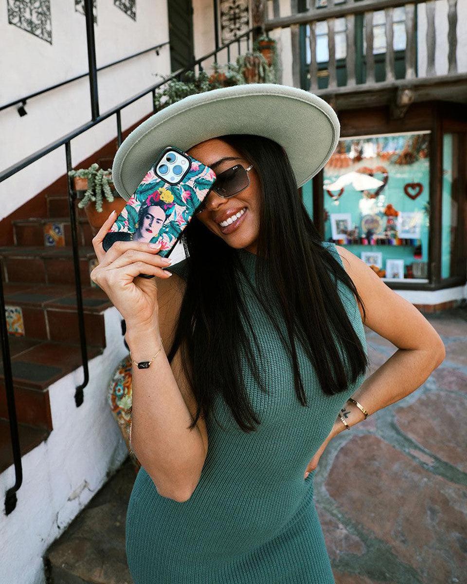 Find Your Muse | Frida Kahlo Portrait Floral Case iPhone Case get.casely