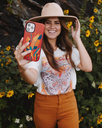 Let it Grow | Banana Leaf Floral Case iPhone Case get.casely