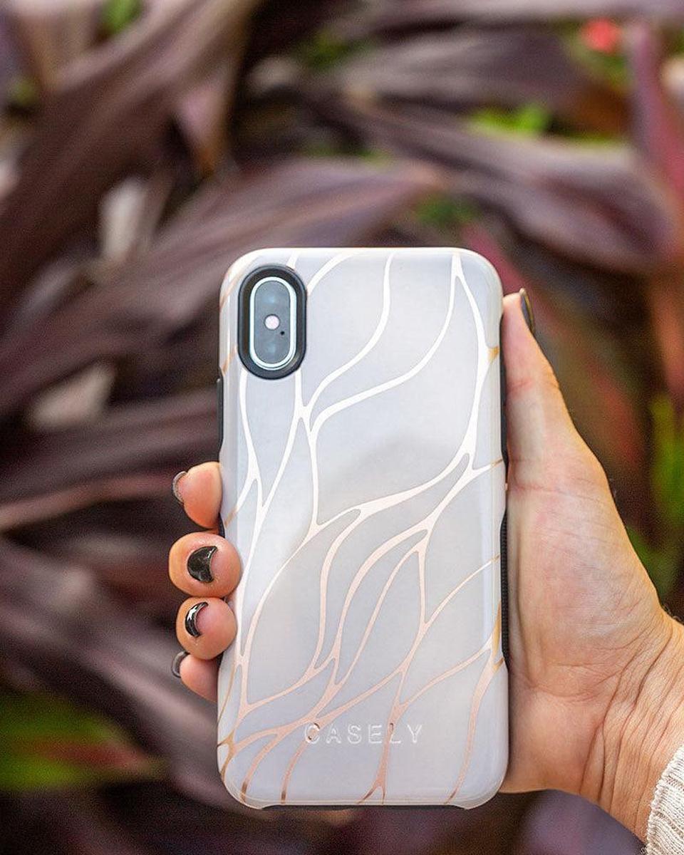 Midnight Ride | Pink and Gold Metallic Waves Case iPhone Case get.casely