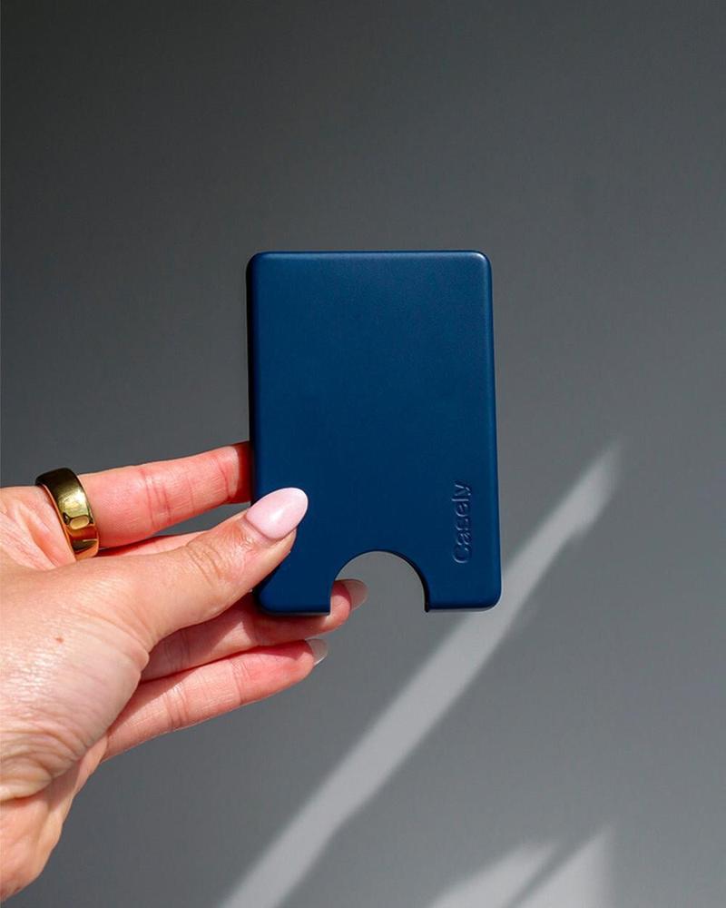 Navy MagWallet MagWallet get.casely