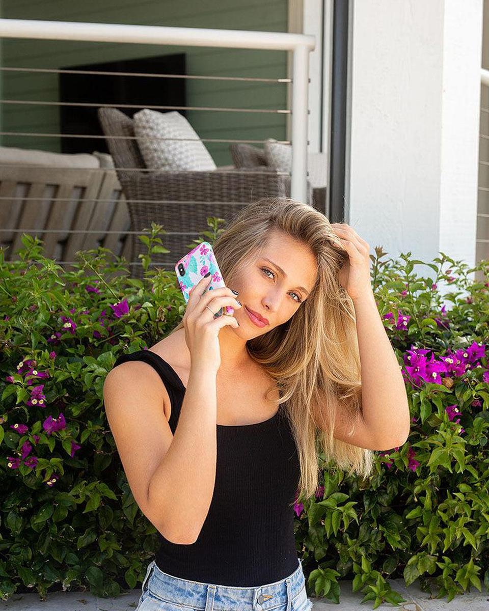 Out And About | Light Pink Floral Case iPhone Case get.casely