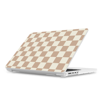 Fit Check | Neutral Checkerboard Laptop Shell