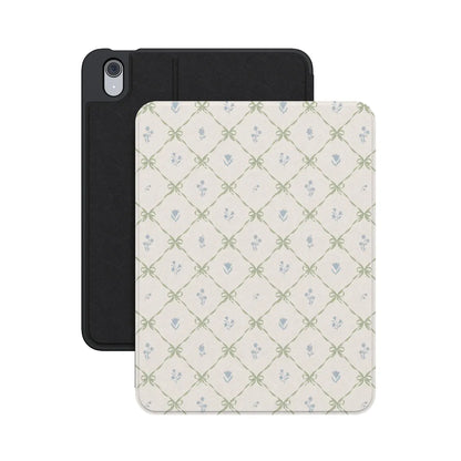 Petit Petals | Dainty Lattice iPad Case