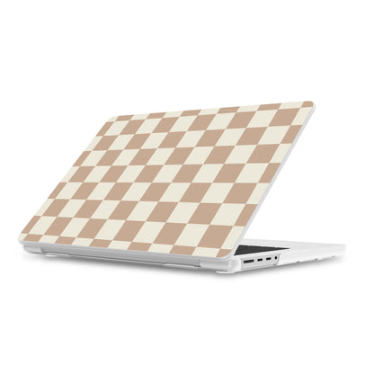 Fit Check | Neutral Checkerboard Laptop Shell