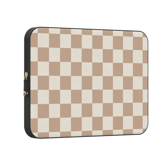 Fit Check | Neutral Checkerboard Laptop Case