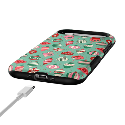 All Decked Out | Festive Ornaments Case